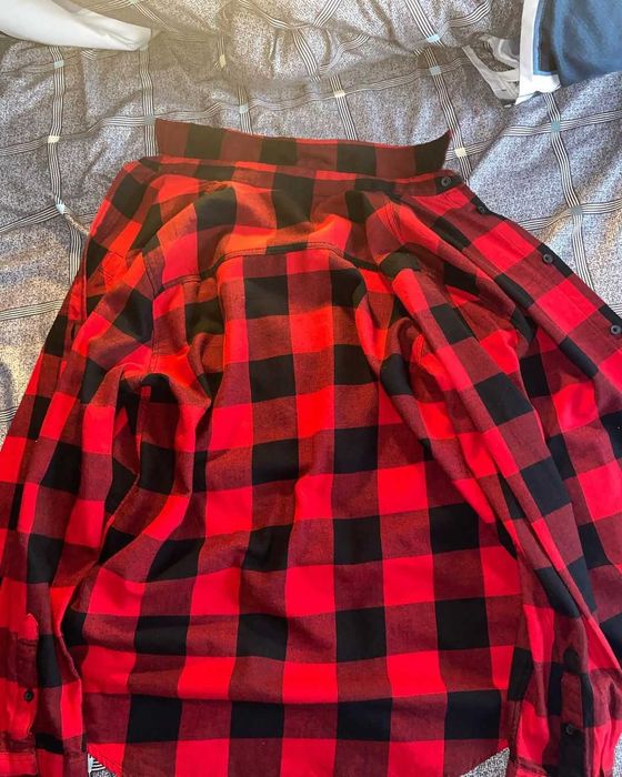 Set de 2 camasi rosu/alb marime S