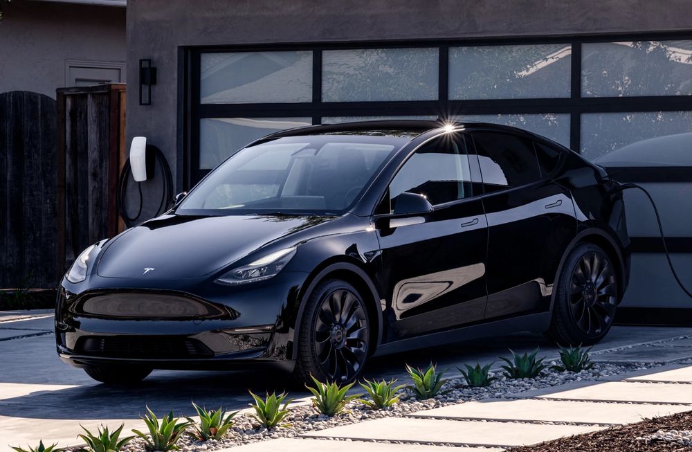 Можно в рассрочку (насияга) Продам tesla model Y 2024, цвет: black pia