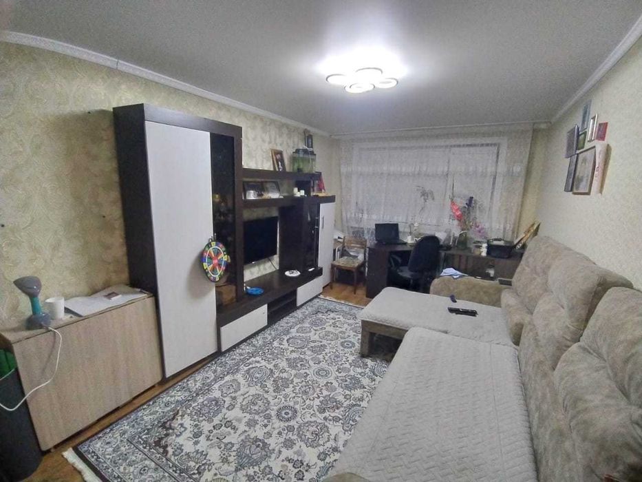 Продам 2 комн. кв. район Центр