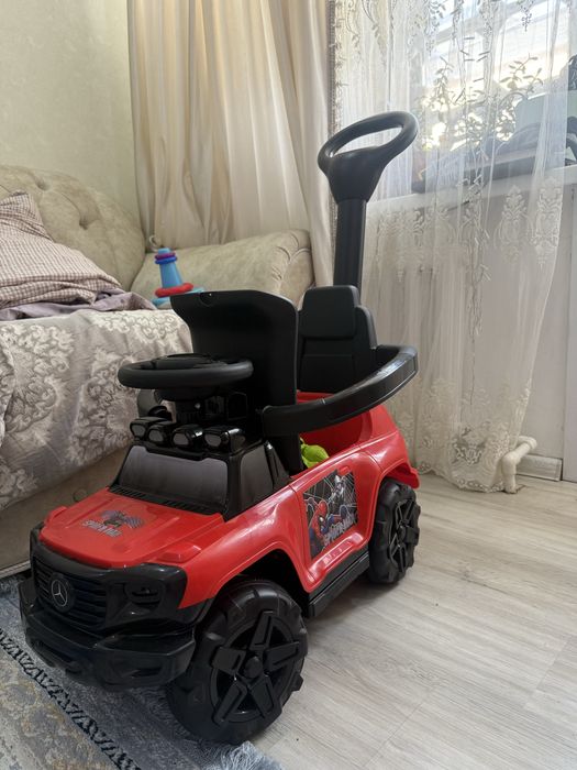 Детская машина с музыкой