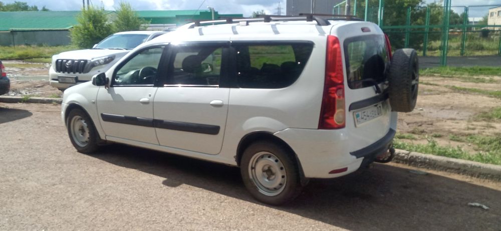 Продам Ларгус газ-бензин 7 местный