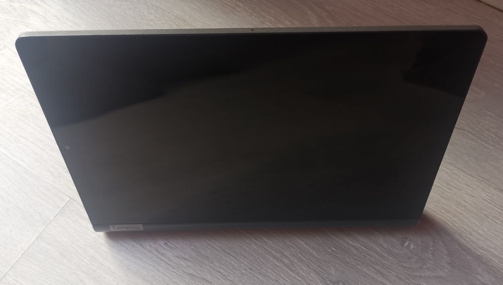10.1" Мултимедиен Таблет Lenovo Yoga Smart Tab YT-X705L 64GB 4G LTE