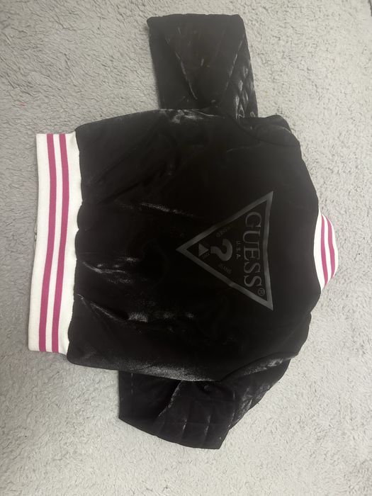 Страхотно Яке Guess размер XS