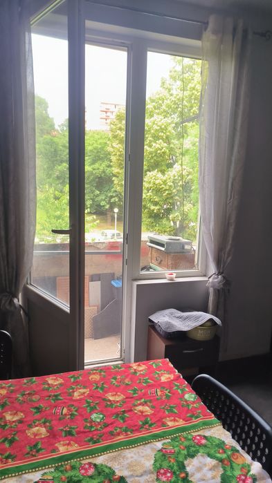 Продава се Тристаен апартамент в Бобов дол - 100 кв.м за 272 €/кв.м - Снимка #2