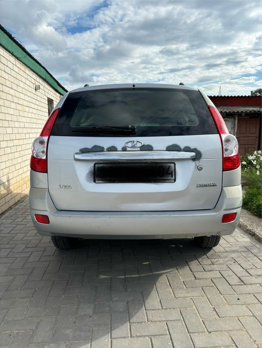 Лада приора универсал