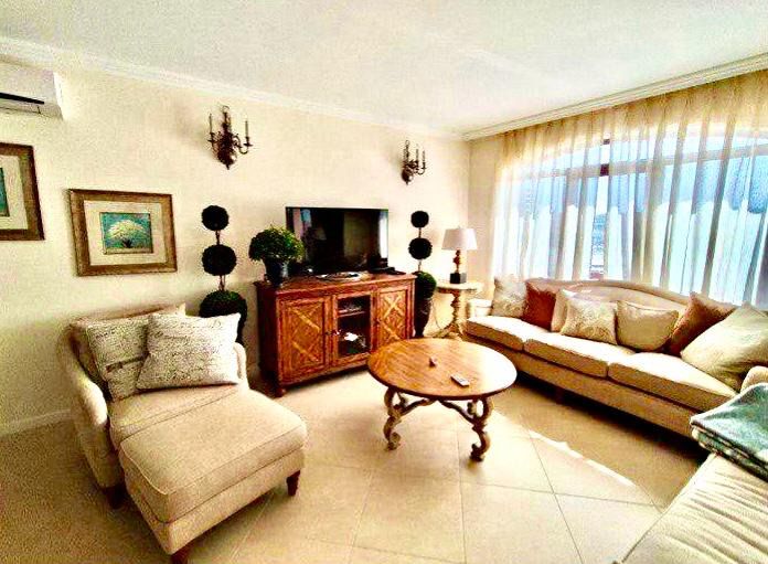 Продава се Многостаен апартамент в с. Лозенец, Област Бургас - 600 кв.м за 950 €/кв.м - Снимка #5