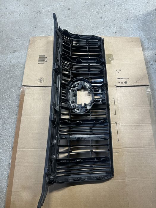 Grilă radiator toyota land cruiser prado  2017-2021.