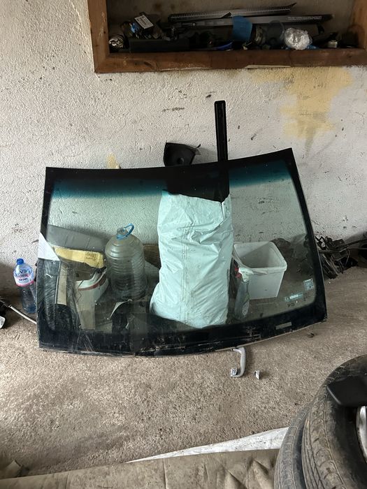 Челно  стъкло за Опел Астра Н