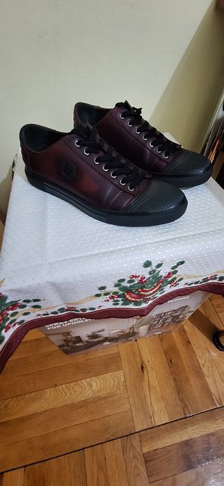 Pantofi casual din piele bordo nr 44/45,stare foarte buna, super preț!