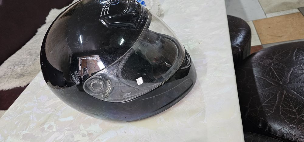 Шлем в отличном состоянии
