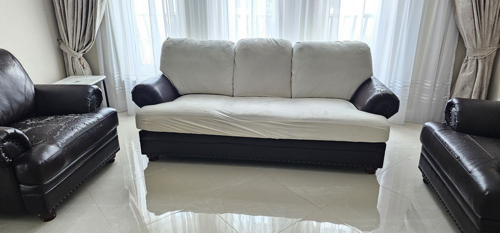 Vând set 3 piese: o canapea și 2 fotolii MOBEXPERT