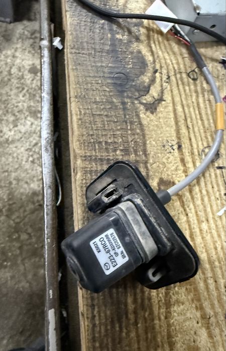 Задна камера за заден ход на камерата E223-67RCO Mazda CX-7 CX7 k6021