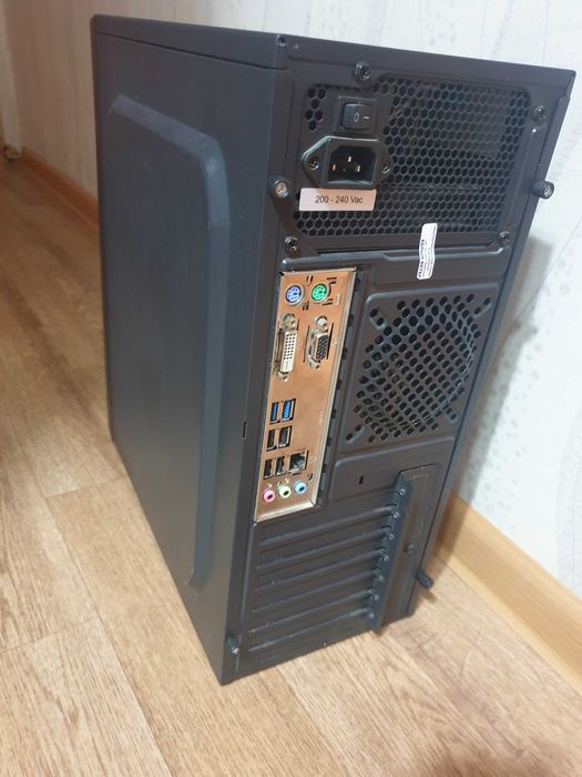 Продается системник  DDR 4