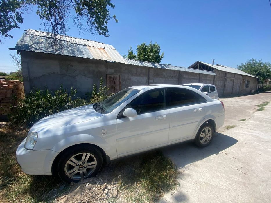 Lacetti 1.6 2013