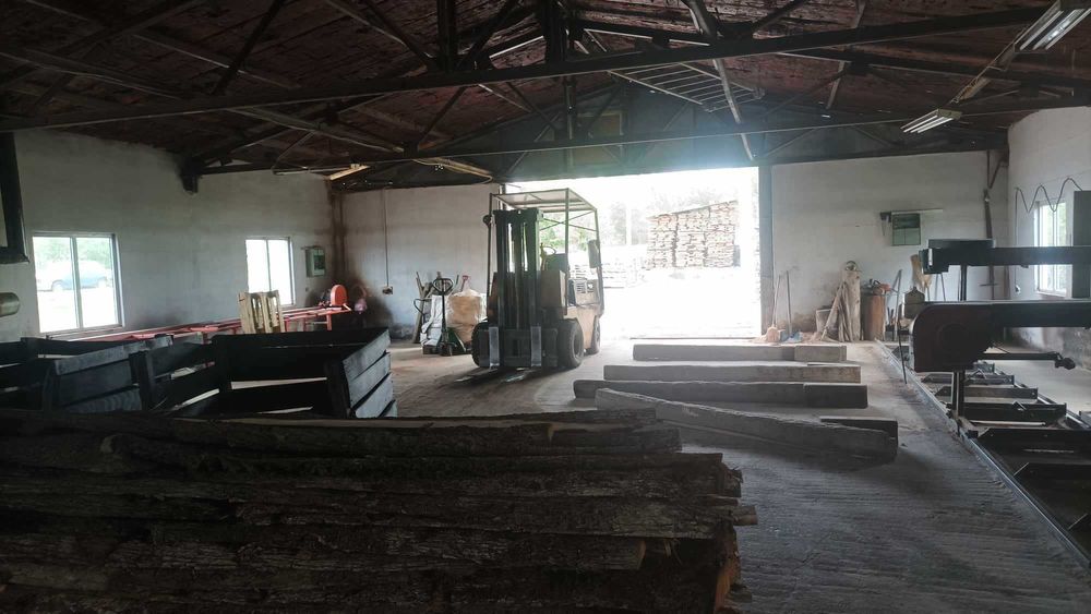 Продава се Промишлена сграда в Трявна - 1528 кв.м за 117 €/кв.м - Снимка #2