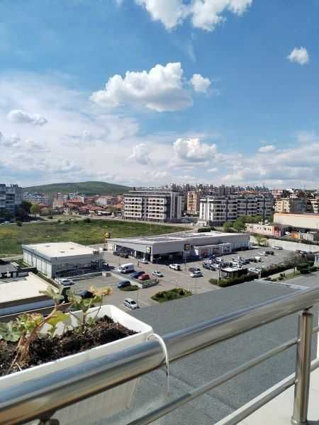 Продава се Двустаен апартамент в Бургас, Център - 72 кв.м за 1888 €/кв.м - Снимка #9