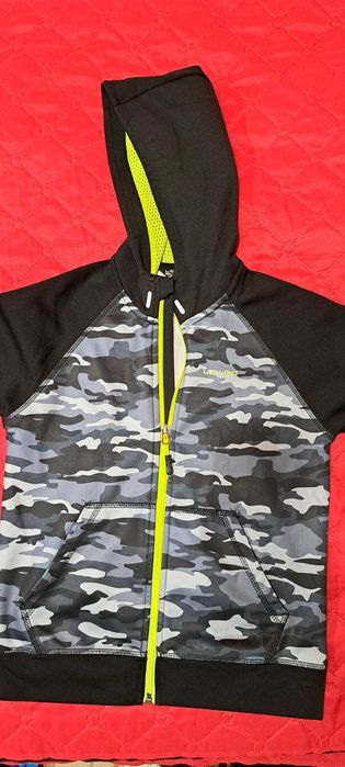 Детски суитчър с качулка