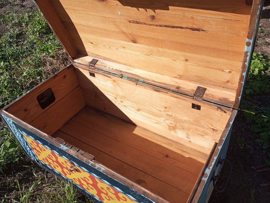 Продам хороший сундук