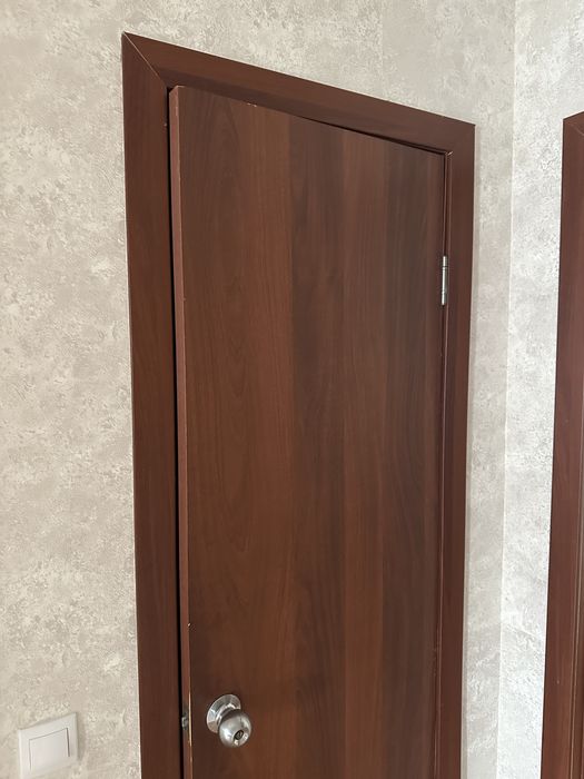 Меж комнатные двери б/у