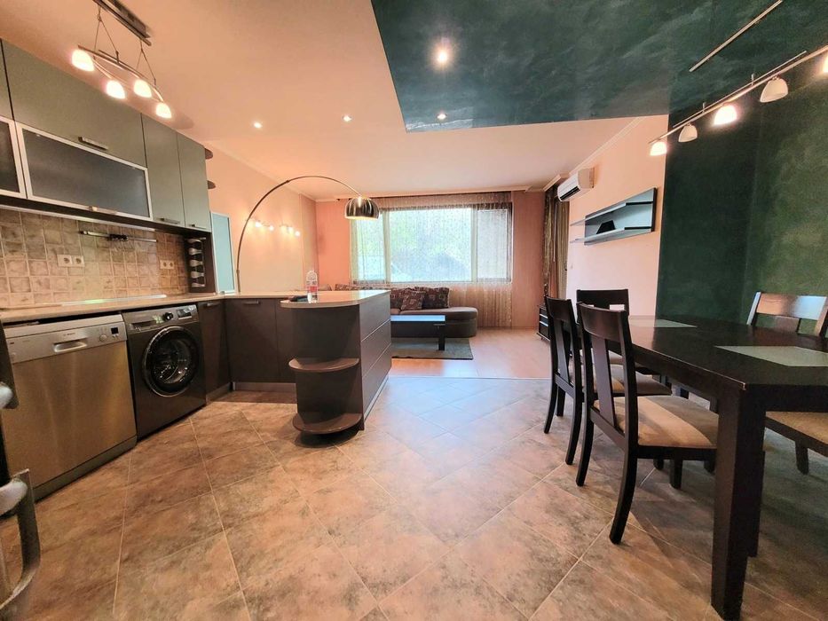 Продава се Двустаен апартамент в София, Обеля - 70 кв.м за 1429 €/кв.м - Снимка #3