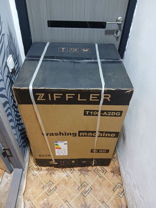 Продам стиральную машинку Ziffler 10 kg