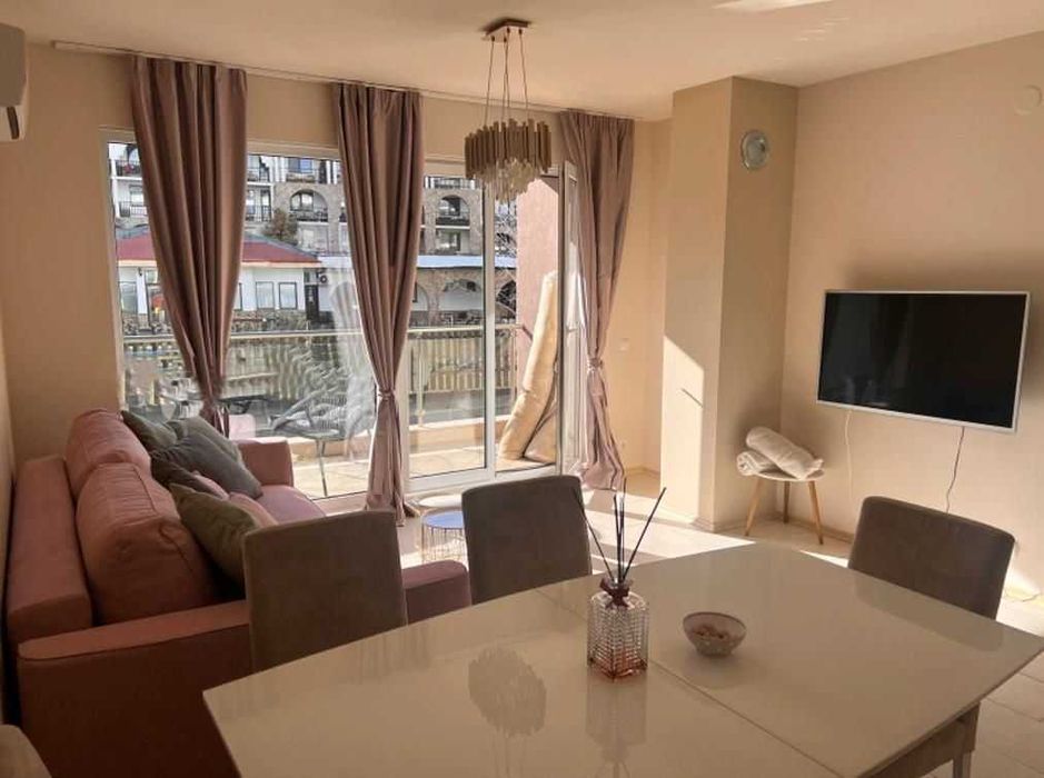 Продава се Тристаен апартамент в София, Витоша - 109 кв.м за 1909 €/кв.м - Снимка #3