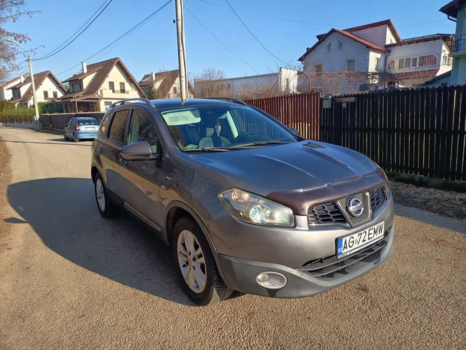 Nissan Qashqai +2
