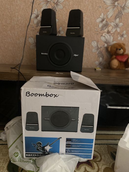 Продаеться колонка сабуфер