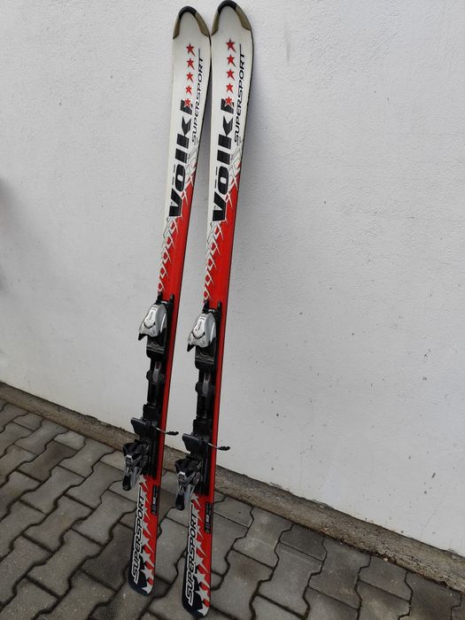 Ski skiuri schiuri carve Völkl