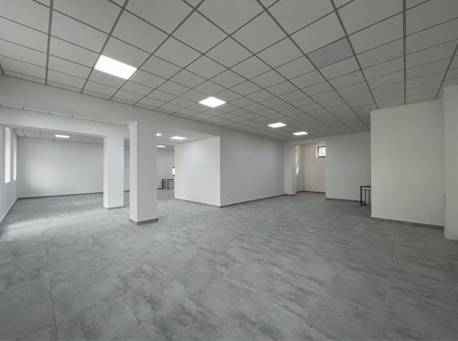 Продается нежилое помещение вдоль дороги 600м2 - Яккасарай | Mona