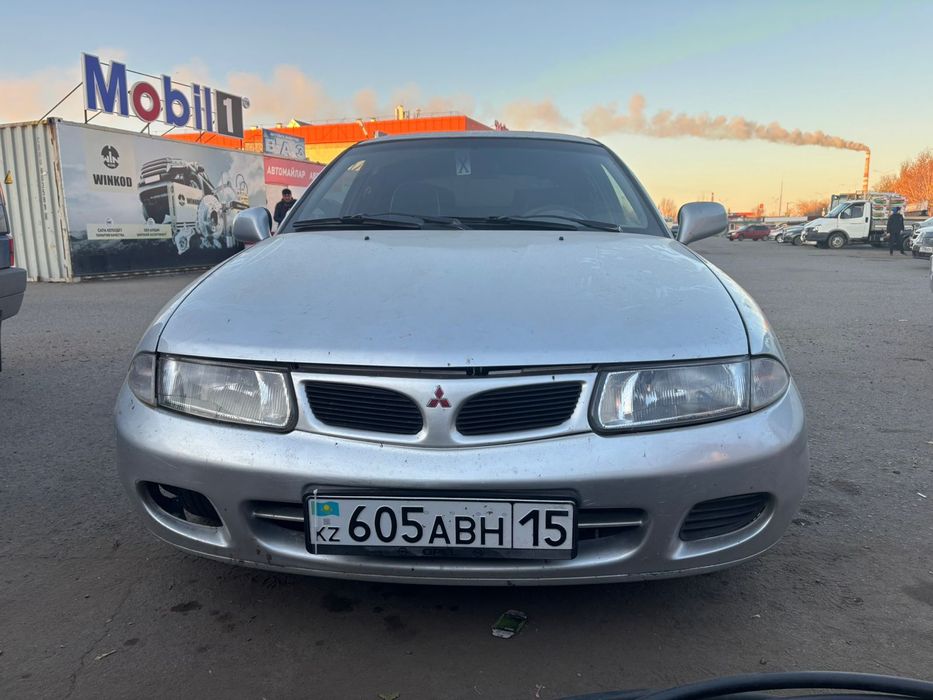 Продам Митсубиси Каризма
