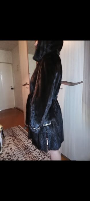 Продам Норковые шубы