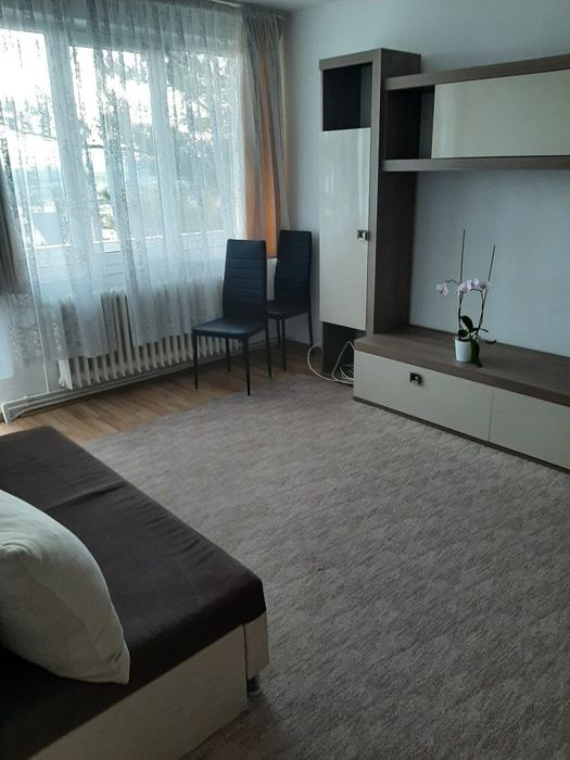 Apartament de închiriat