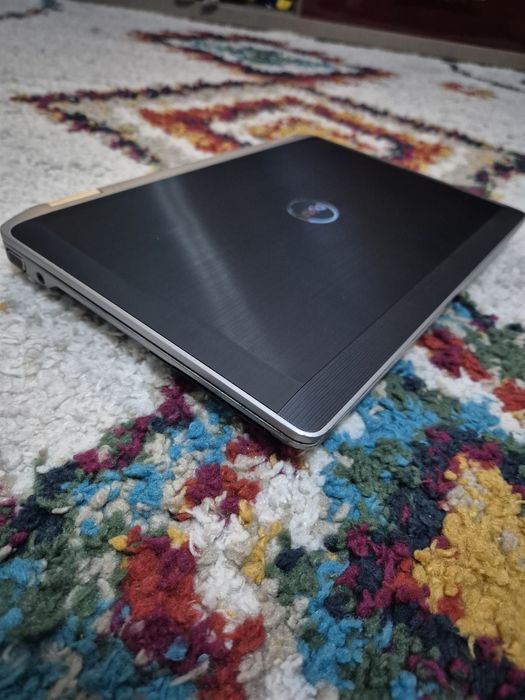 Dell Latitude I7 8gb ram