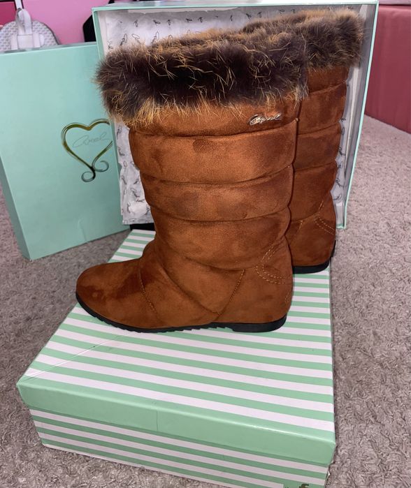 Уникални бити с пух лисица 36