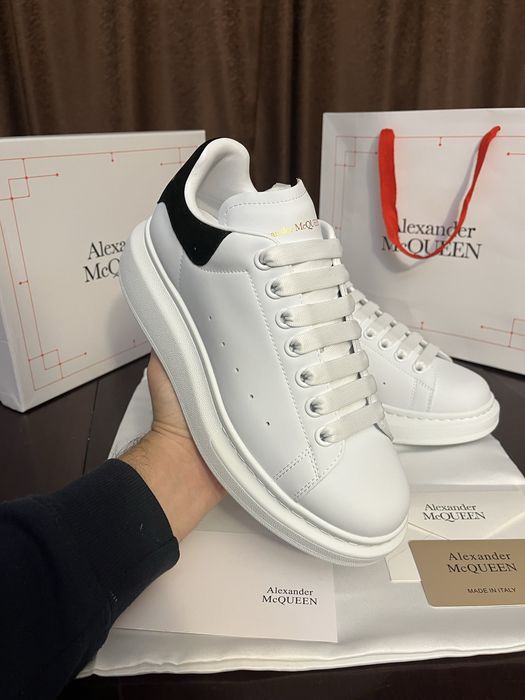 Alexander McQUEEN