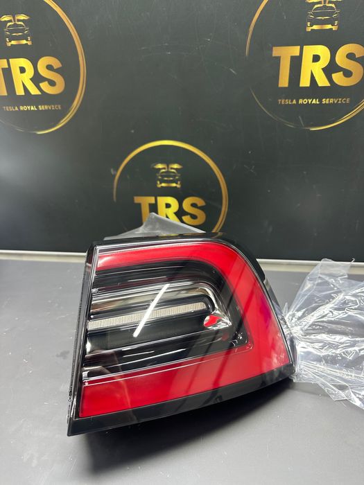 Стоп десен Tesla mdoel Y/3, EU