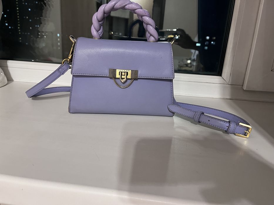 Сумка charles & keith