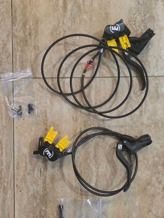 set frane disc bicicleta Magura MT5 - 4 piston fata si spate