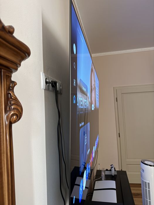Televizor Samsung OLED 4K 100Hz 83"/209cm în garanție