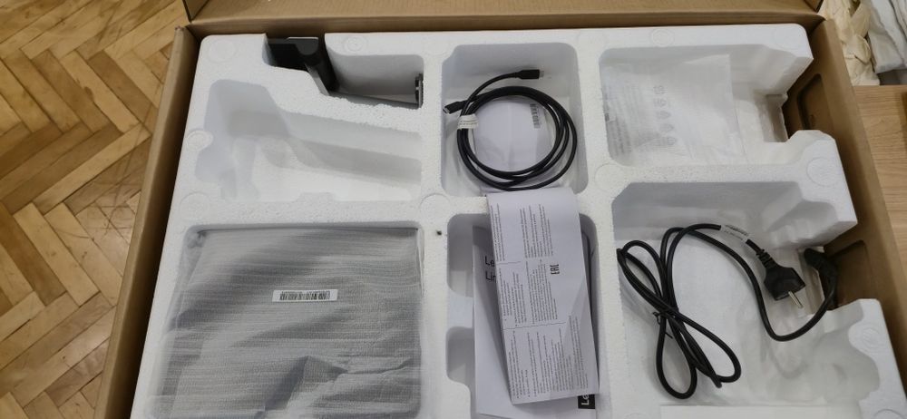 Монитор Lenovo L32p-30