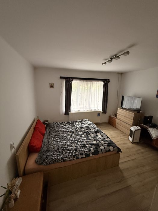 Casa de vanzare !!!