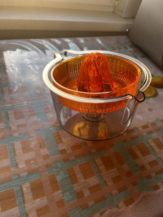 Продам кухонный комбайн