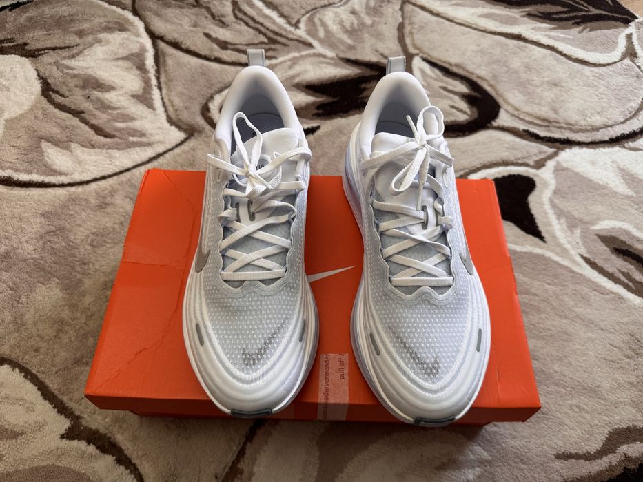 Nike vomero plus 44