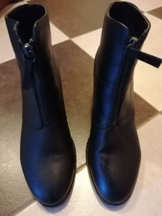 Дамски боти номер 39 цвят черен