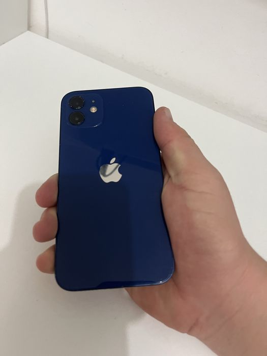 Айфон 12 сатылады