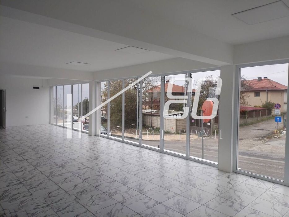 Магазин в Варна-м-т Франга Дере площ 140 цена 2000