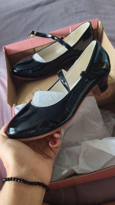 Туфли в школу 36р