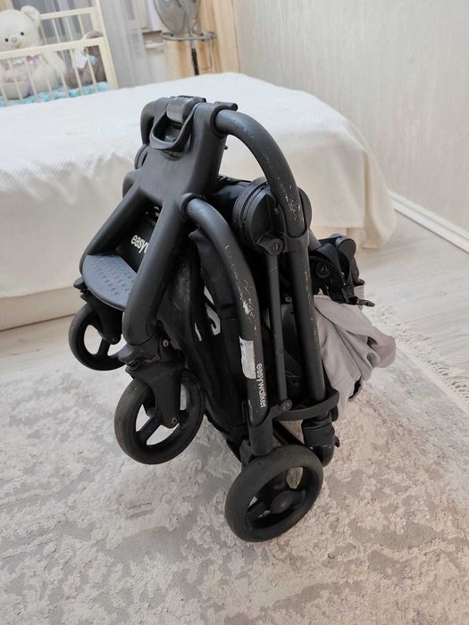 Коляска универсальная 2 в 1 Easywalker Charley