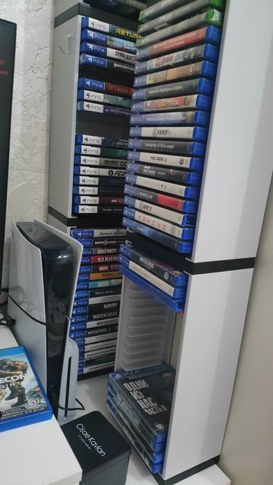 Play station 5 slim, 2 джоистик, 50+ дисков